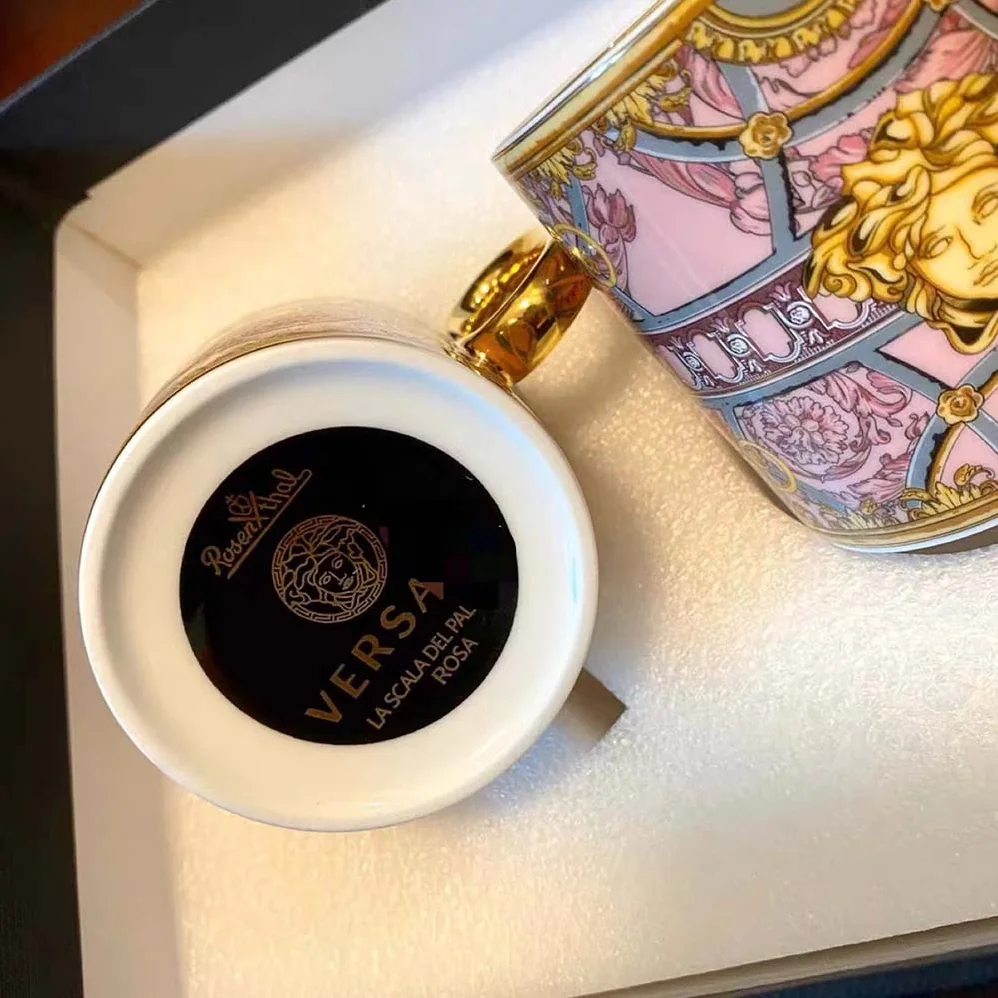 Versace Scala Del Palazzo Verde Mug for Unisex in Pink Versace Scala Del Palazzo Verde Mug for Unisex in Pink