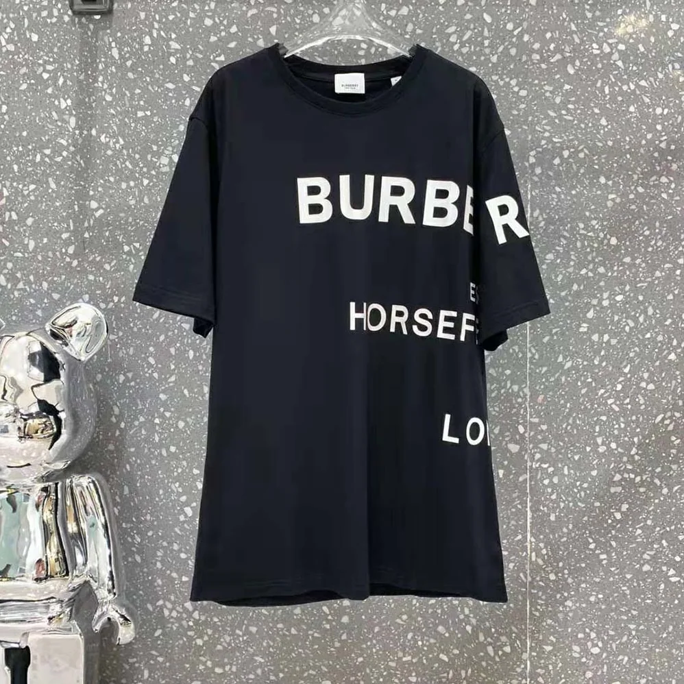 Burberry Horseferry Print Cotton Oversized T-shirt for Men in Black Burberry Horseferry Print Cotton Oversized T-shirt for Men in Black