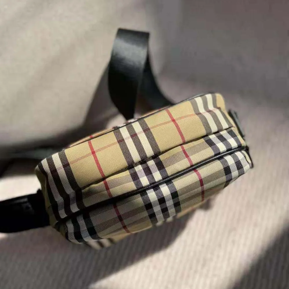 Burberry Paddy Bag with a Jacquard for Men in woven Logo Strap