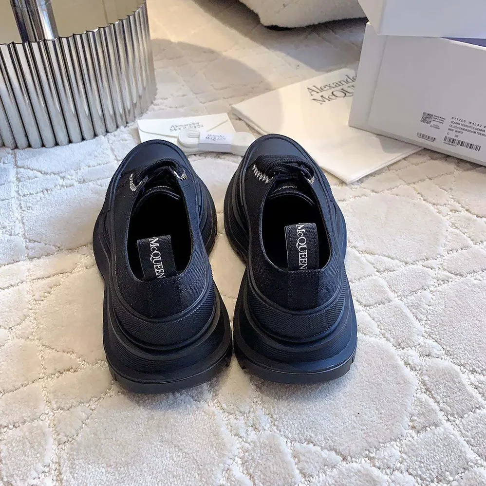 Alexander Mcqueen Tread Slick Lace Up in Black for Unisex