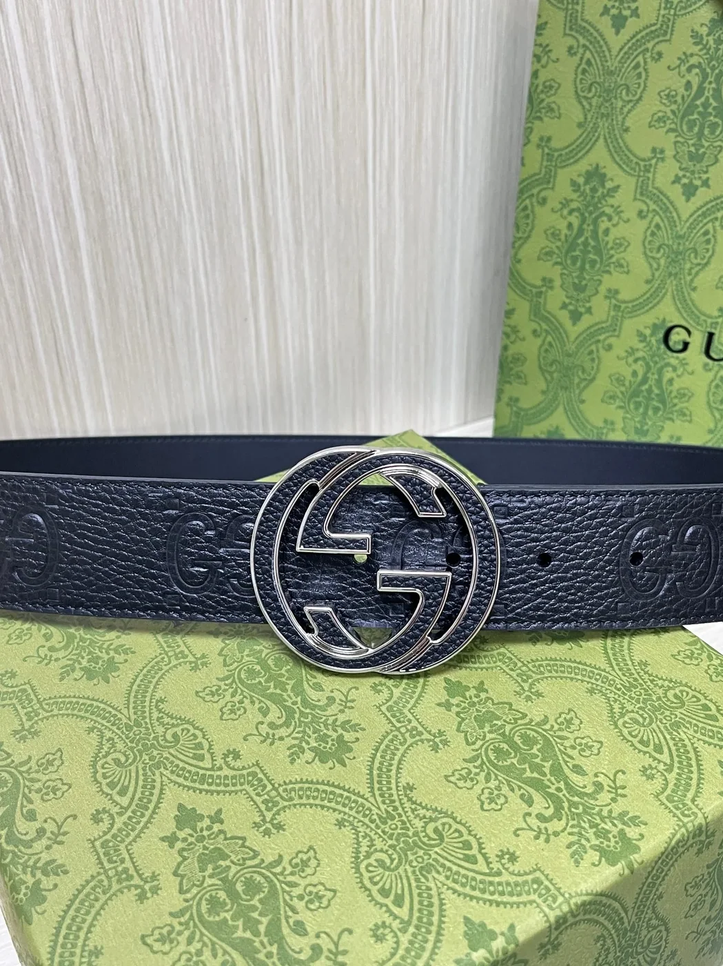 Gucci GG Marmont Circle Buckle Belt Black Leather With Silver Trim