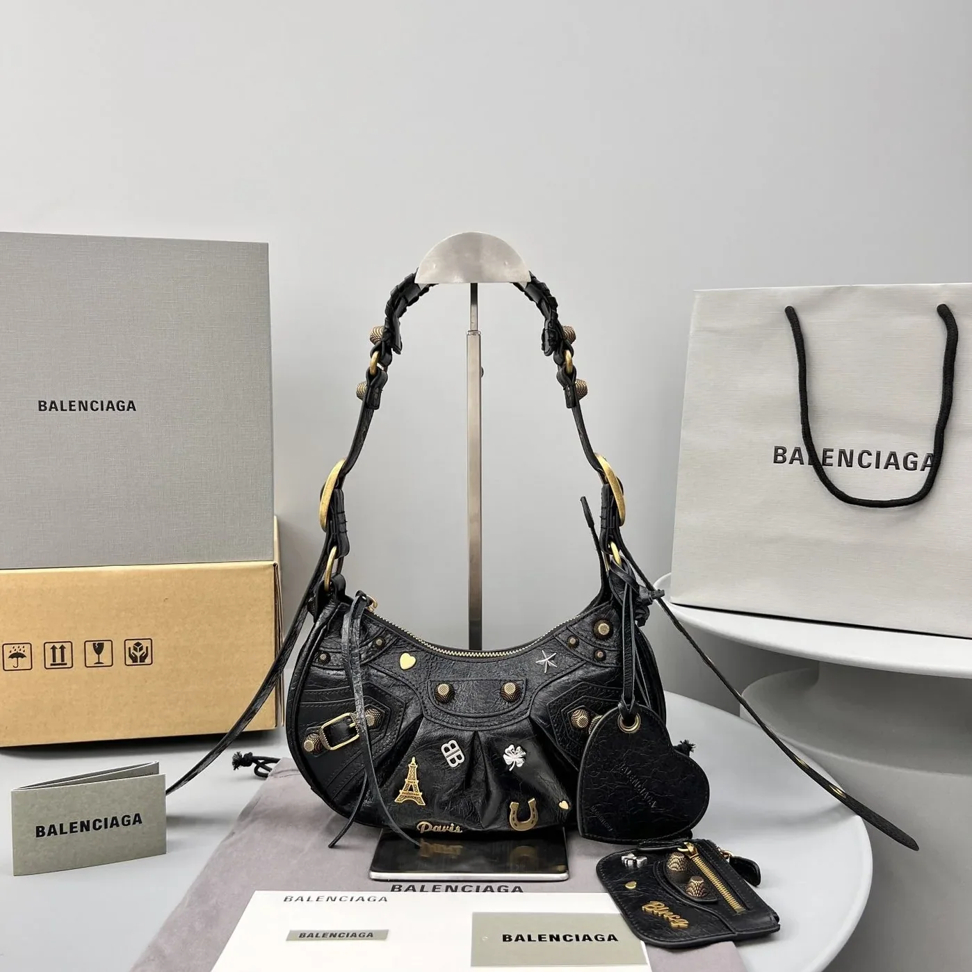 Balenciaga Le Cagole Shoulder Bag Black 10in25