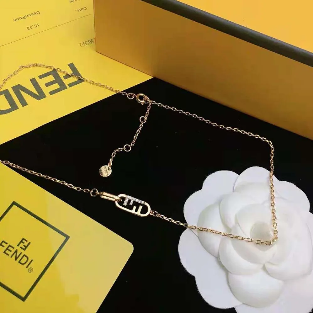 Fendi O Lock Necklace Gold for Women in Colored Necklace Fendi O Lock Necklace Gold for Women in Colored Necklace