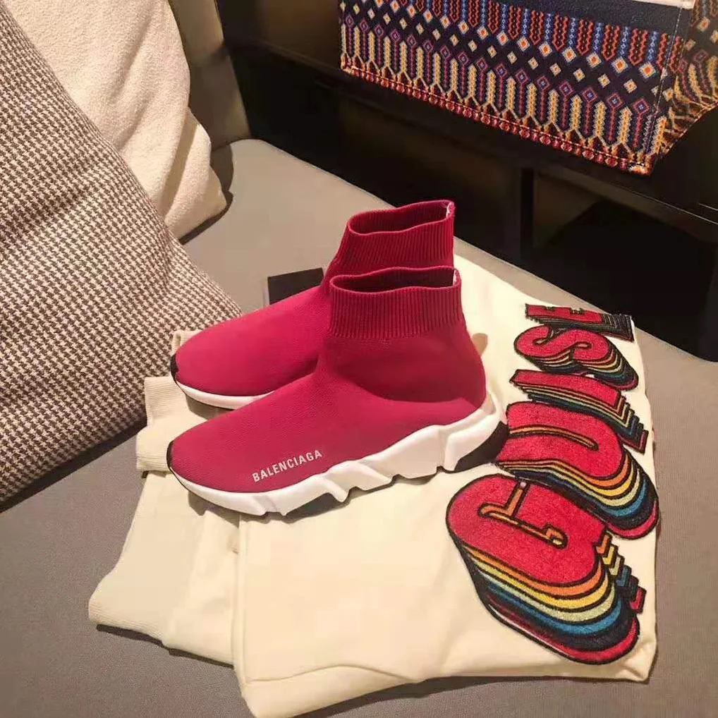 Balenciaga Speed Trainers in Knit and Balenciaga Logo for Women in Rose