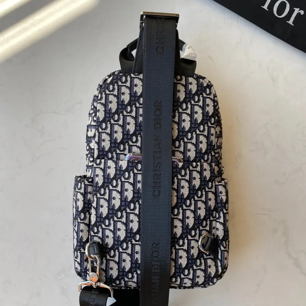 Dior Sling Bag Black and Beige Dior Oblique Jacquard for Men Dior Sling Bag Black and Beige Dior Oblique Jacquard for Men