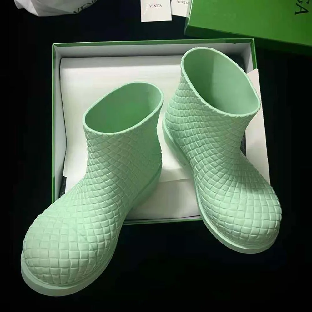 Bottega Veneta Fireman Ankle Boot for Unisex in Green