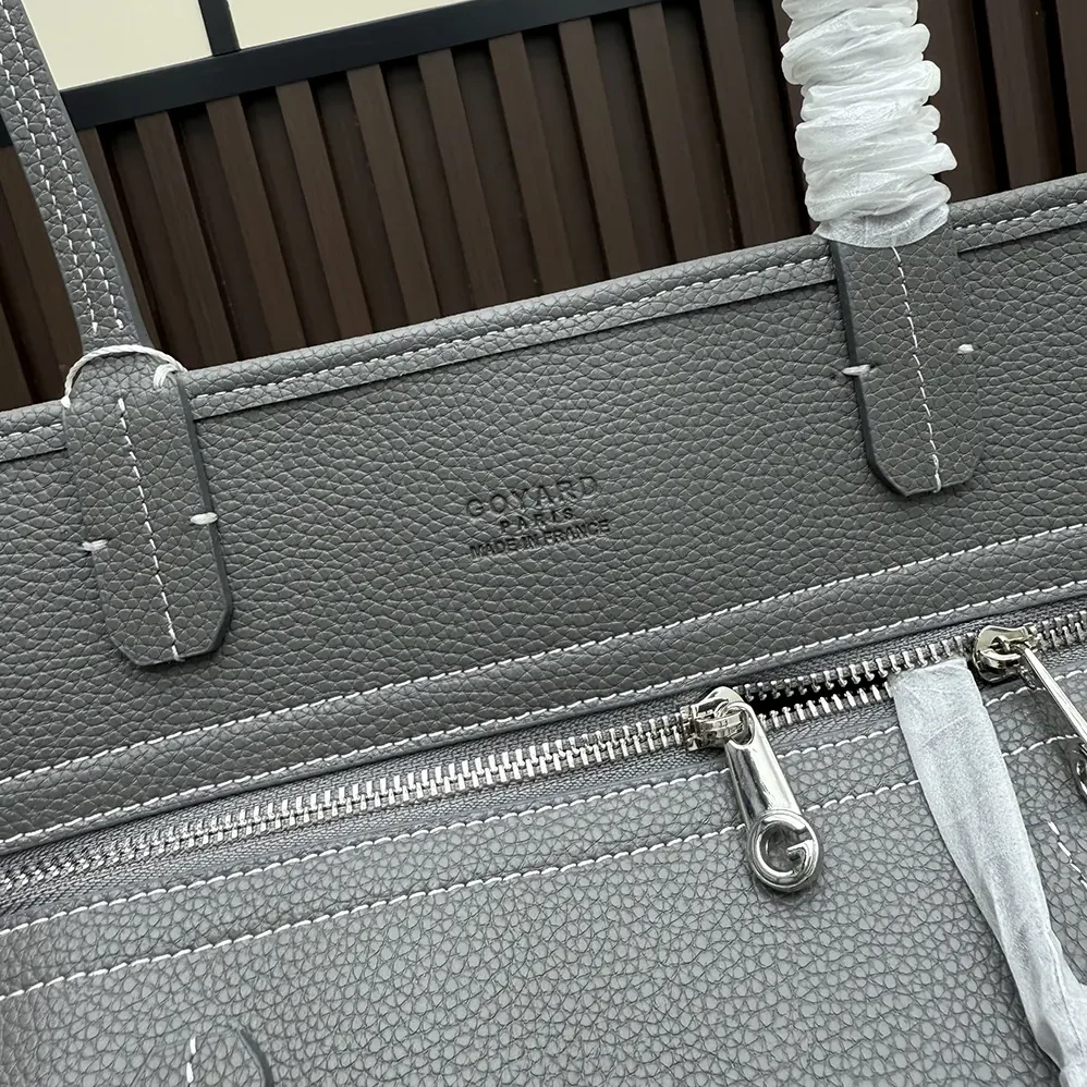 Goyard Hardy Pm Bag for Unisex in Grey