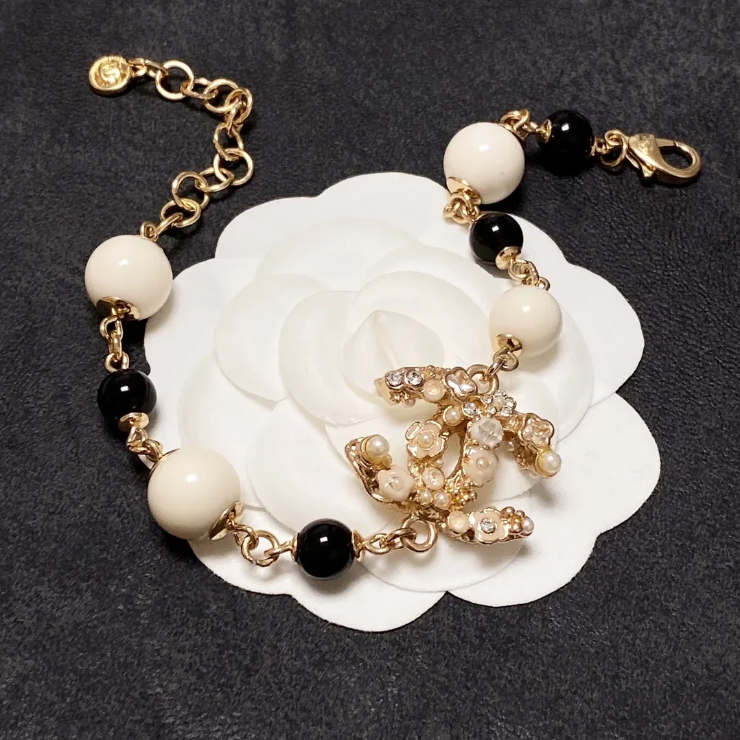 Chanel Pearl Bracelet Gold Chanel Pearl Bracelet Gold