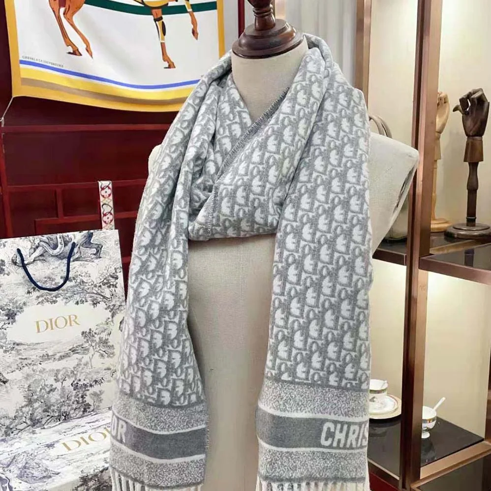 Dior Oblique Scarf Gray Cashmere for Women Dior Oblique Scarf Gray Cashmere for Women