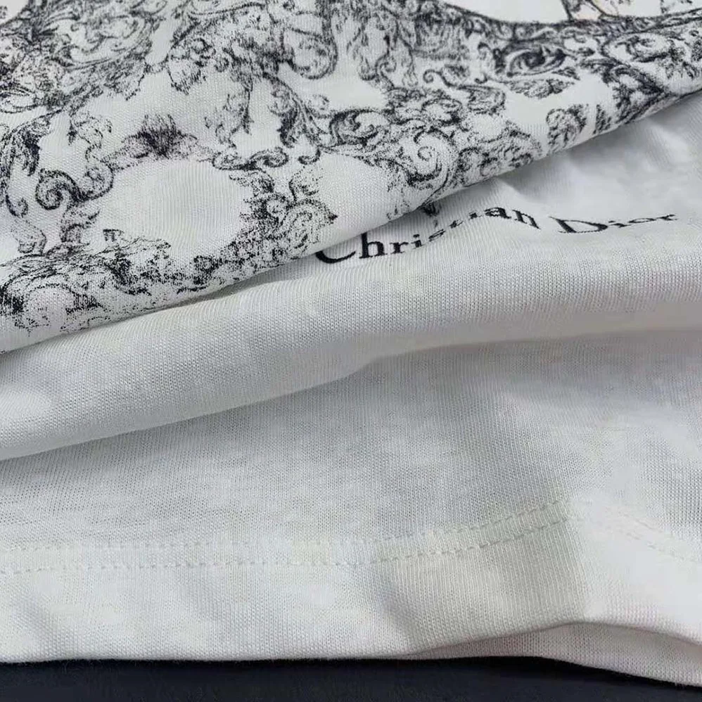 Dior T-shirt Ecru Cotton Jersey and Linen with Dior Sevilla Star Motif for Women Dior T-shirt Ecru Cotton Jersey and Linen with Dior Sevilla Star Motif for Women