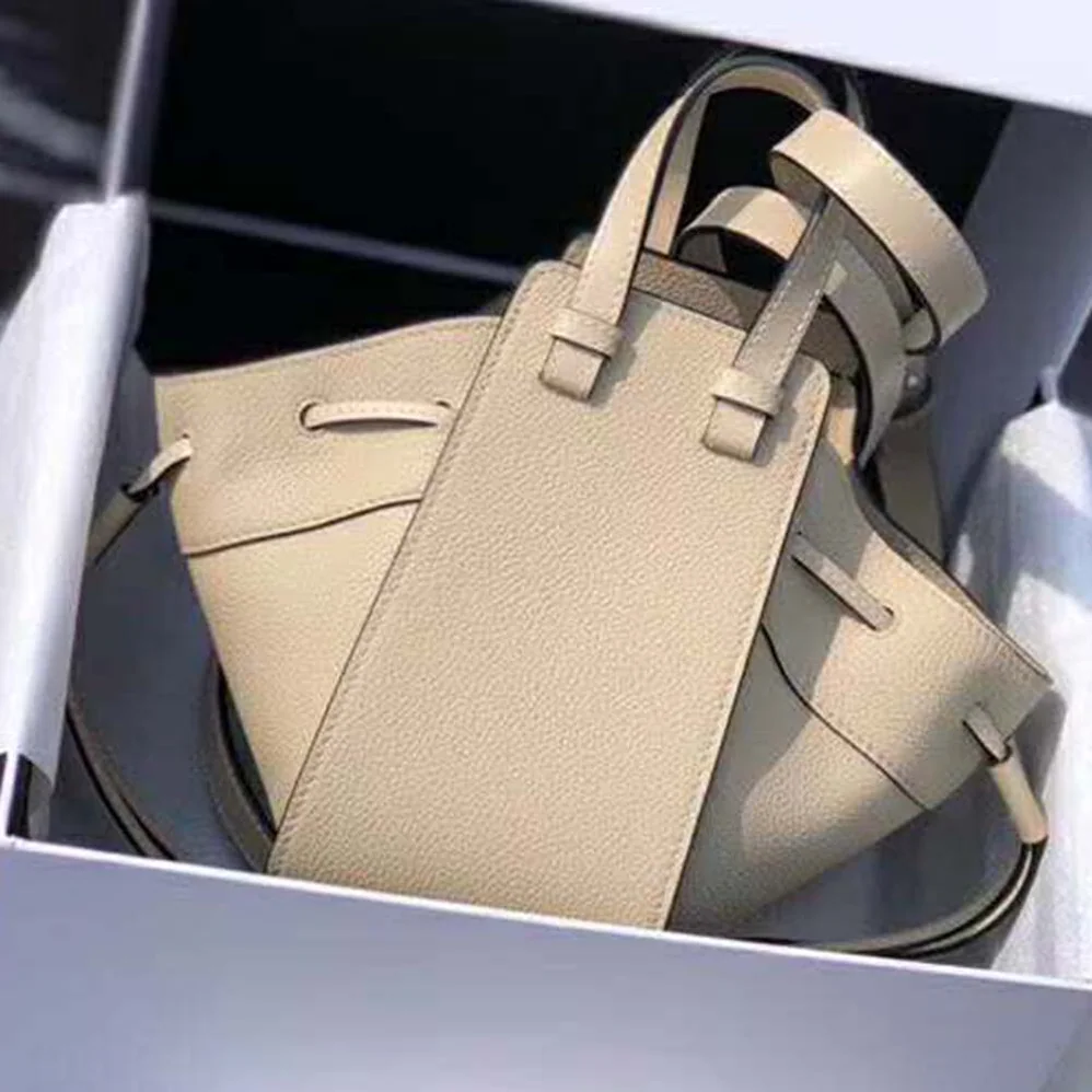 Loewe Hammock Dw Mini Bag in Nappa Calf for Women in White Loewe Hammock Dw Mini Bag in Nappa Calf for Women in White