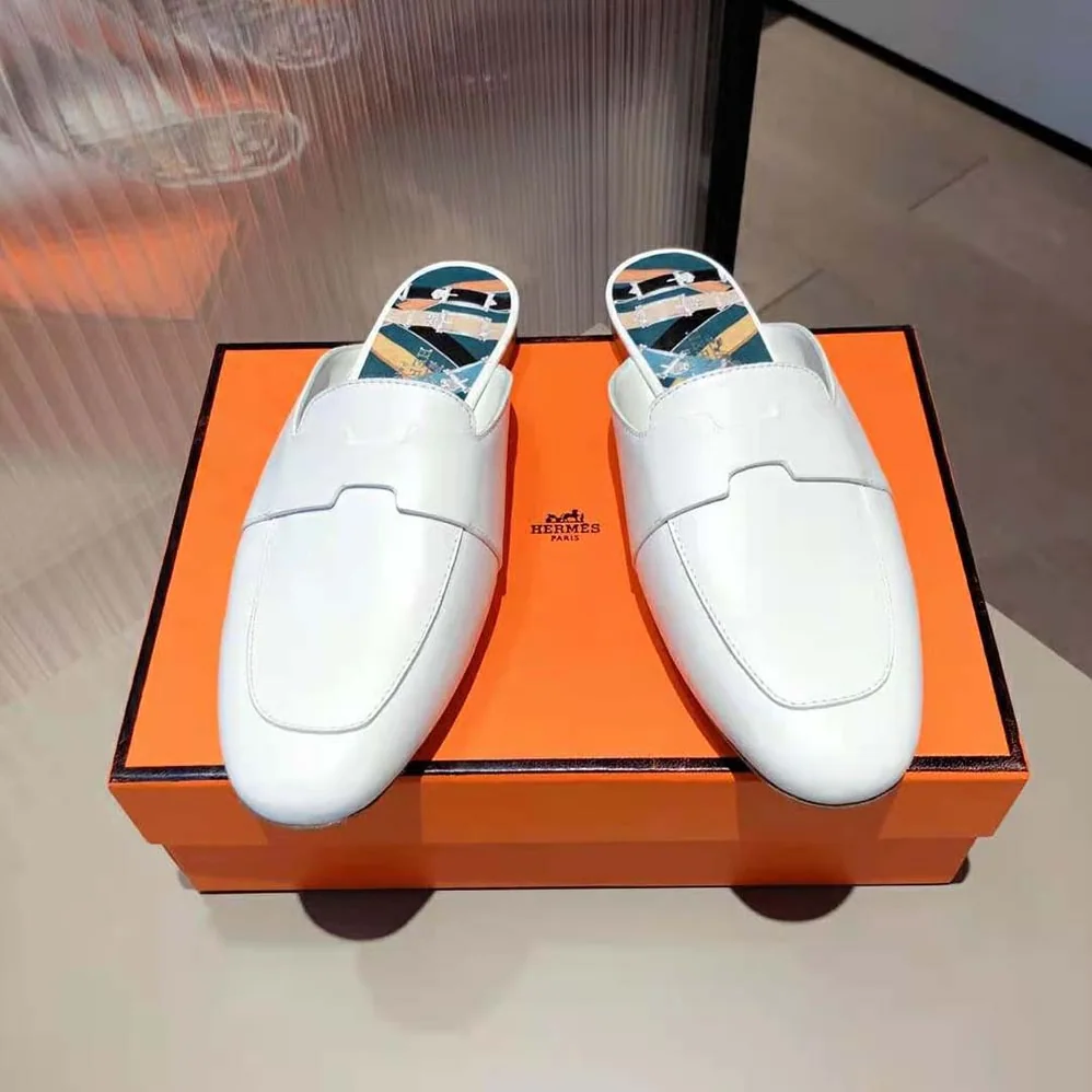 Hermes Catena Mule Mule in Supple Goatskin for Women in White Hermes Catena Mule Mule in Supple Goatskin for Women in White