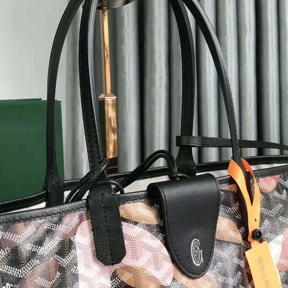 Goyard Saint Louis PM Bag Lettres Camouflage for Women in Pink Goyard Saint Louis PM Bag Lettres Camouflage for Women in Pink