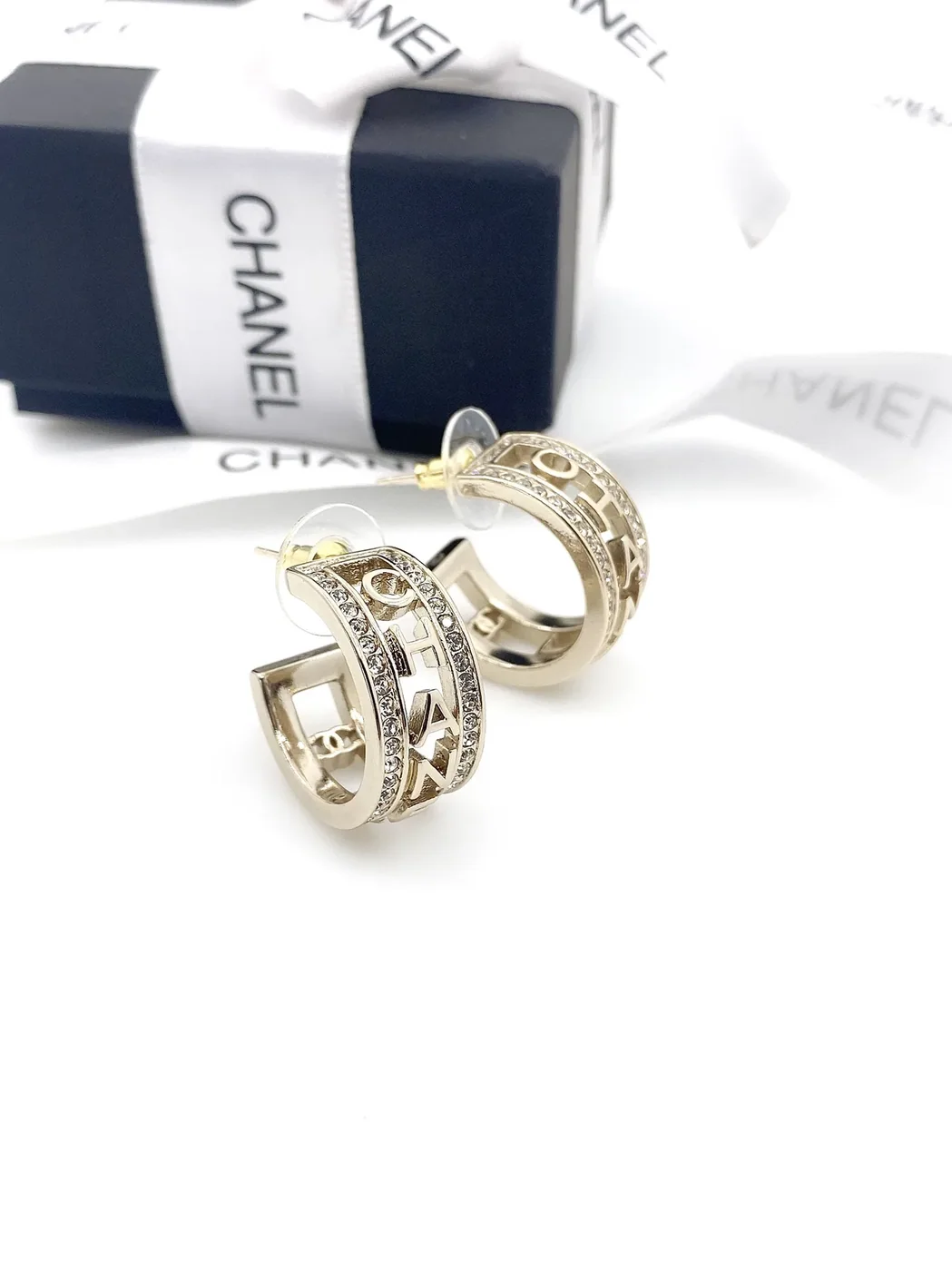 Chanel Engraving The Letter C-H-A-N-E in L Earrings Gold Tone