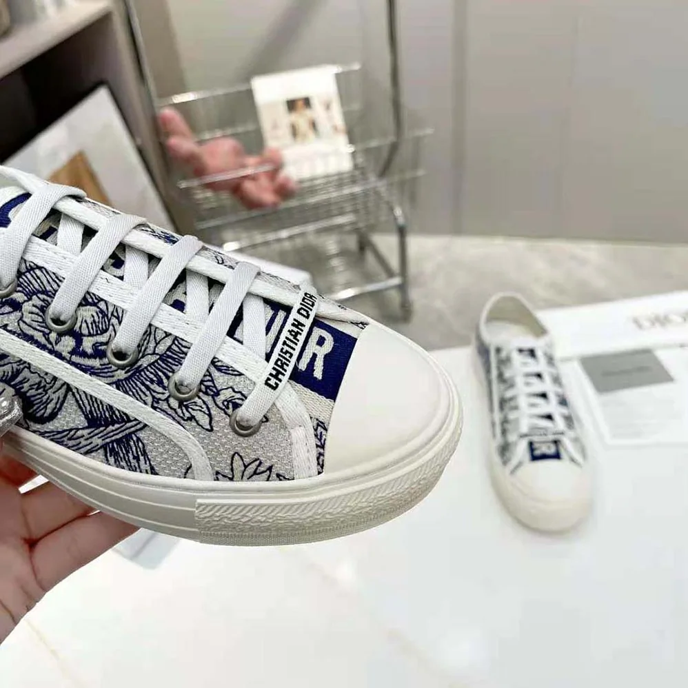 Dior Walk'N'Dior Sneaker White and Blue Dior Jardin D'Hiver Embroidered Cotton for Women