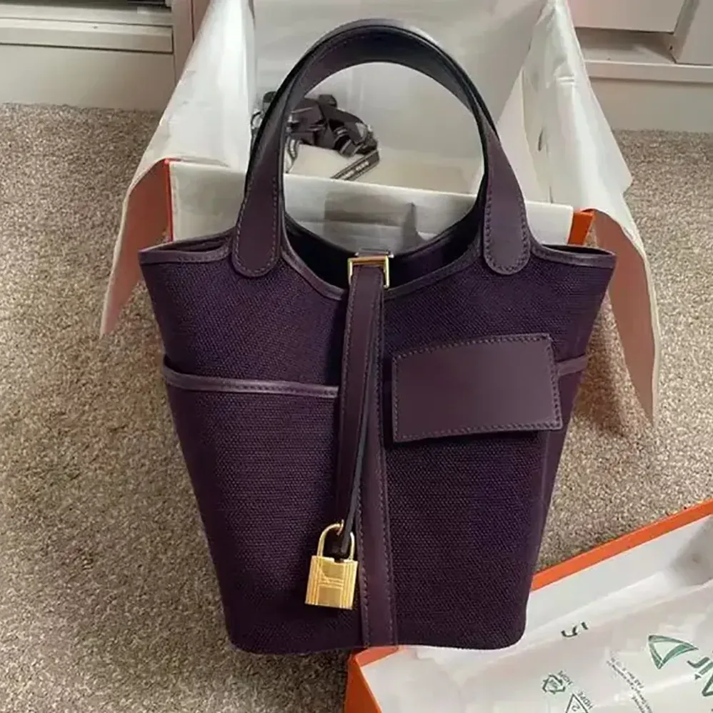 Hermes Picotin Lock 18 Pockets in Goeran Canvas Leather for Women in Purple