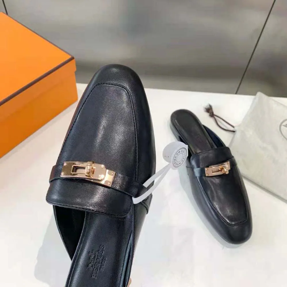 Hermes OZ Mule in Black Calfskin Leather for Women Hermes OZ Mule in Black Calfskin Leather for Women