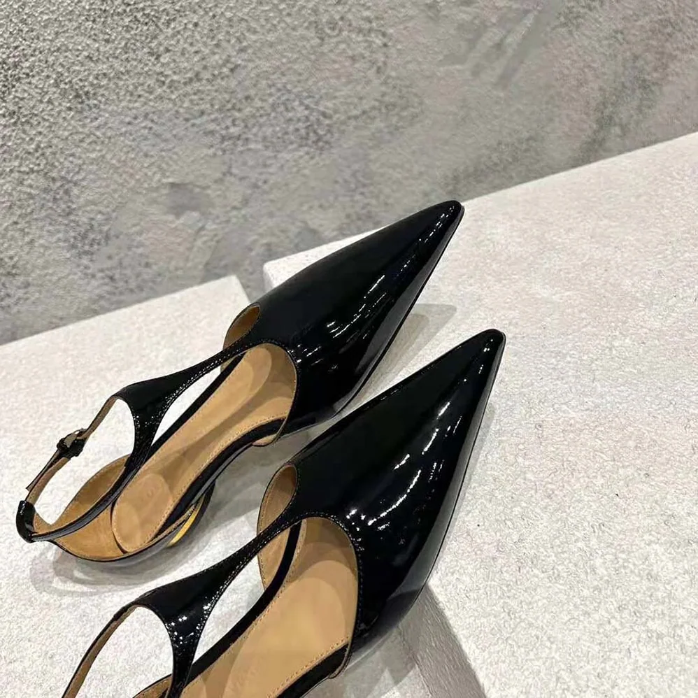 Bottega Veneta Rocket T-Bar Ballerina Flat Laminated Leather T-bar Ballerina for Women in Black Bottega Veneta Rocket T-Bar Ballerina Flat Laminated Leather T-bar Ballerina for Women in Black