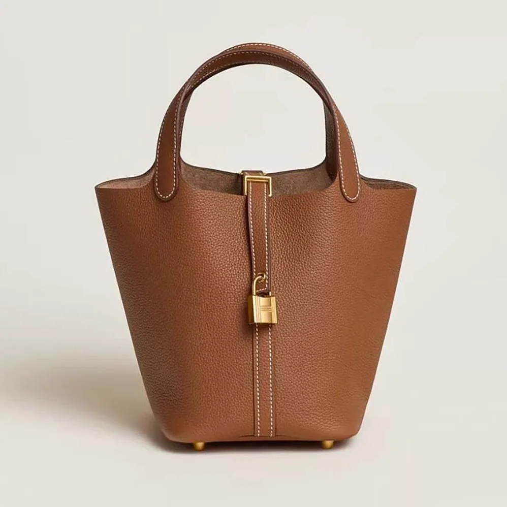 Hermes Picotin Lock 18cm in Clémence leather for Women in Brown Hermes Picotin Lock 18cm in Clémence leather for Women in Brown