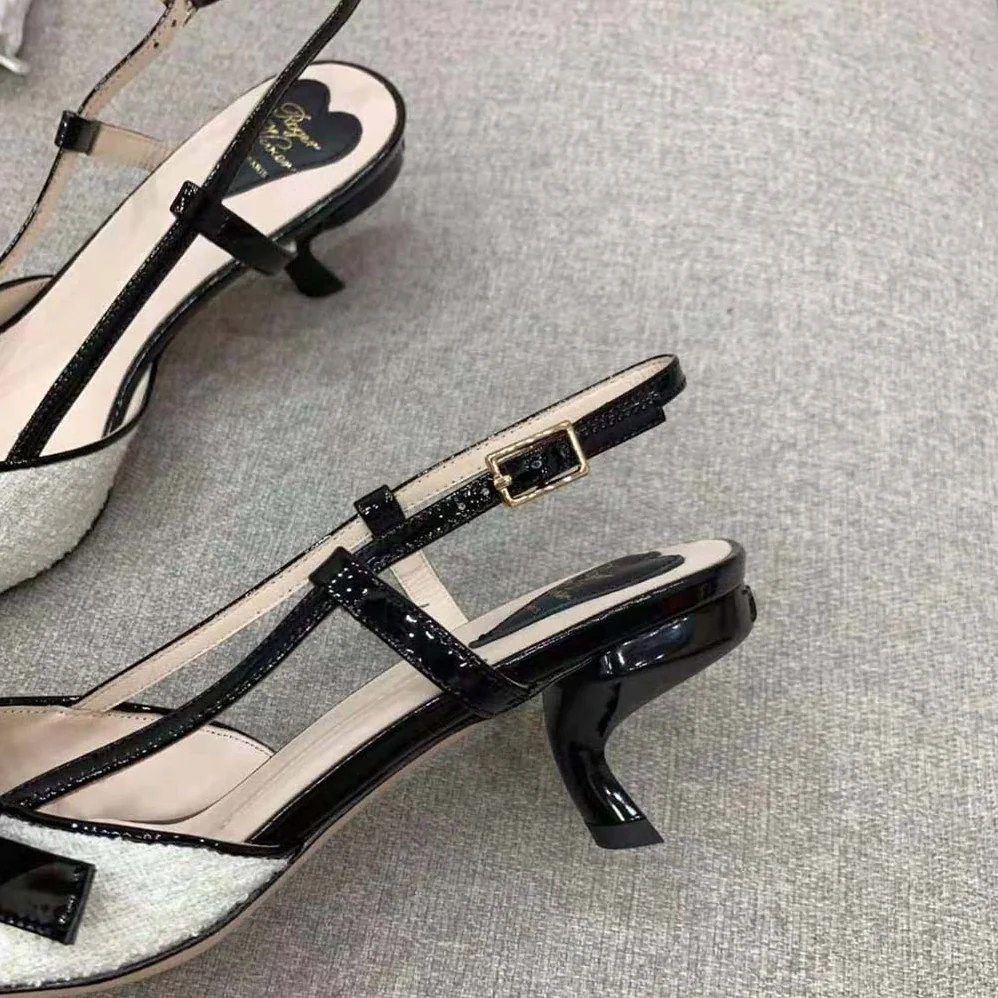 Roger Vivier Virgule Bow Slingback Pumps in Fabric for Women in White Roger Vivier Virgule Bow Slingback Pumps in Fabric for Women in White