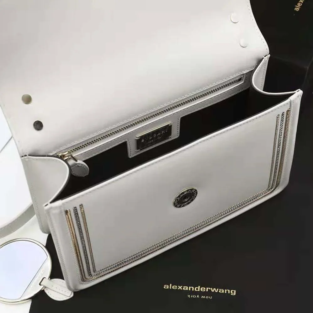 Bvlgari Serpenti Diamond Blast Shoulder Bag for Women in White Bvlgari Serpenti Diamond Blast Shoulder Bag for Women in White
