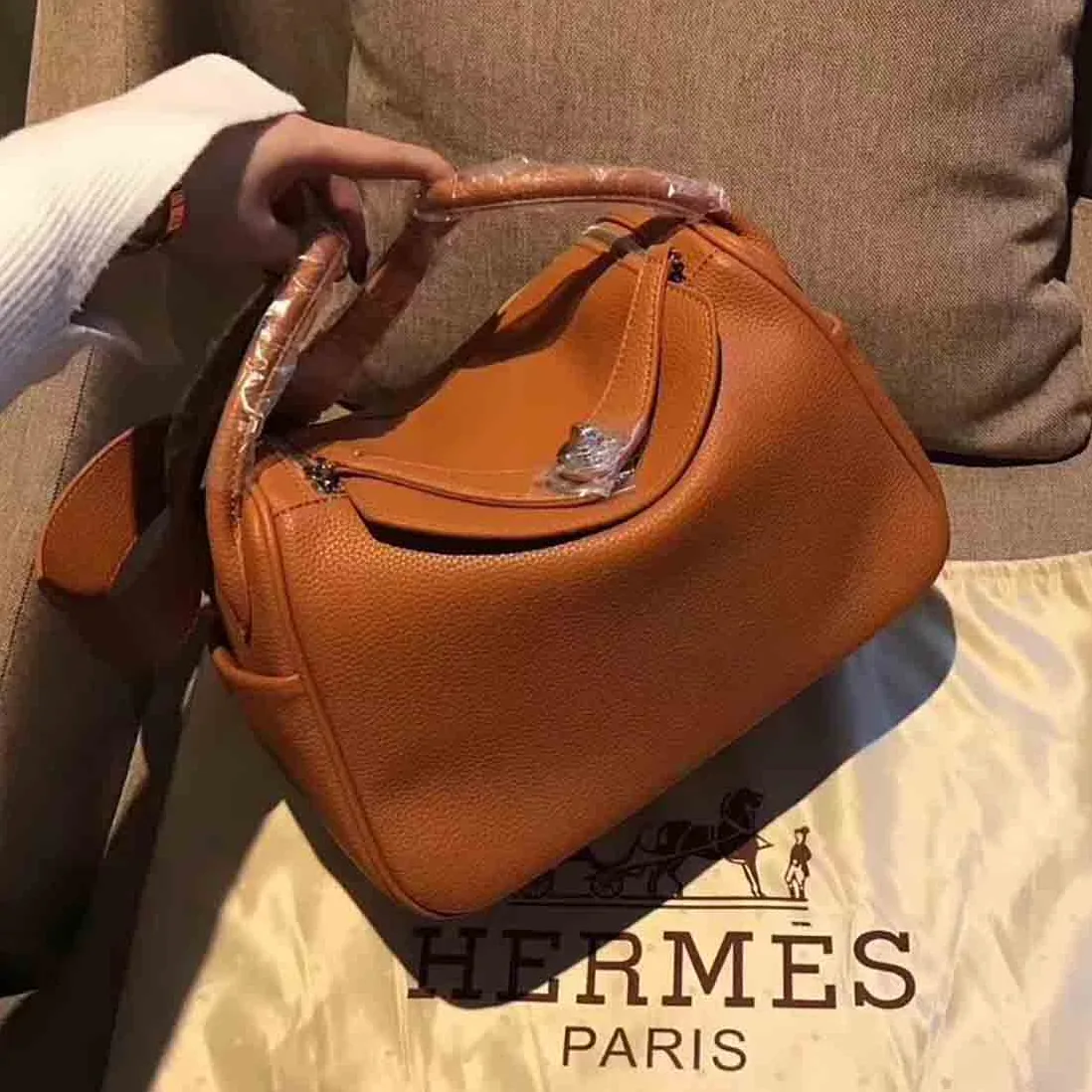 Hermes Lindy 30 Top Flap Leather Bag with Strap in Brown