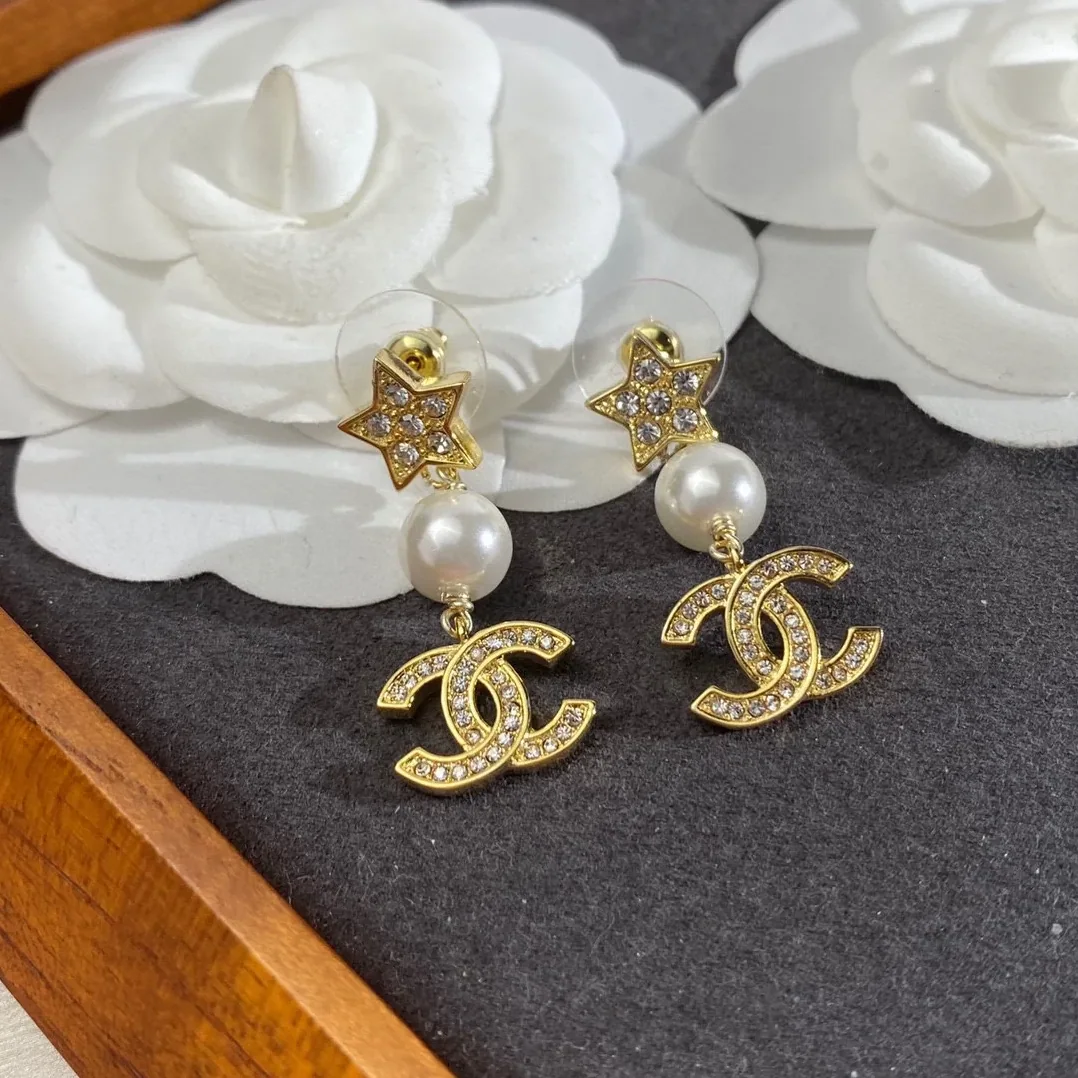 Chanel Star Earrings Gold Chanel Star Earrings Gold