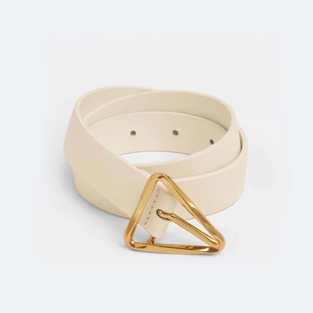 Bottega Veneta Grasp Belt in Calfskin Leather for Women in White Bottega Veneta Grasp Belt in Calfskin Leather for Women in White