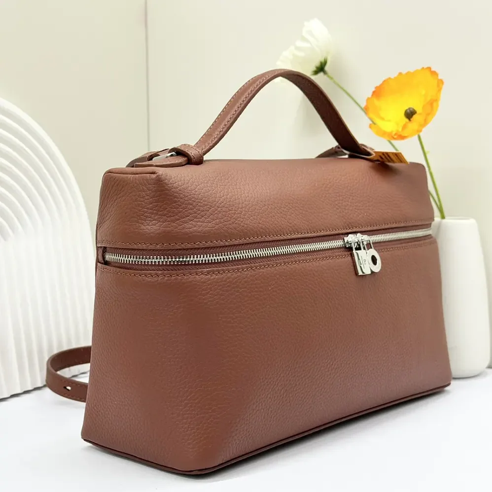 Loro Piana Extra Pocket L27 for Women in Brown Loro Piana Extra Pocket L27 for Women in Brown