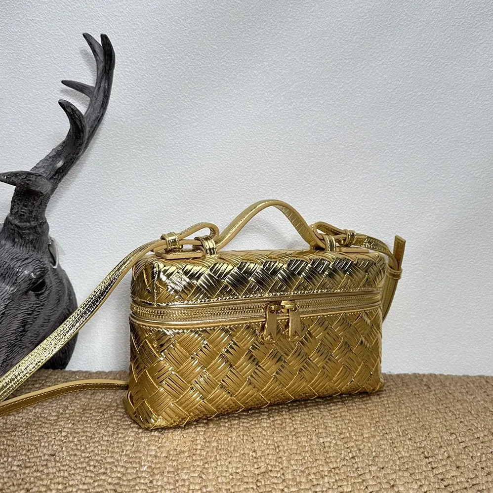 Bottega Veneta Bang Bang for Women in Gold Bottega Veneta Bang Bang for Women in Gold
