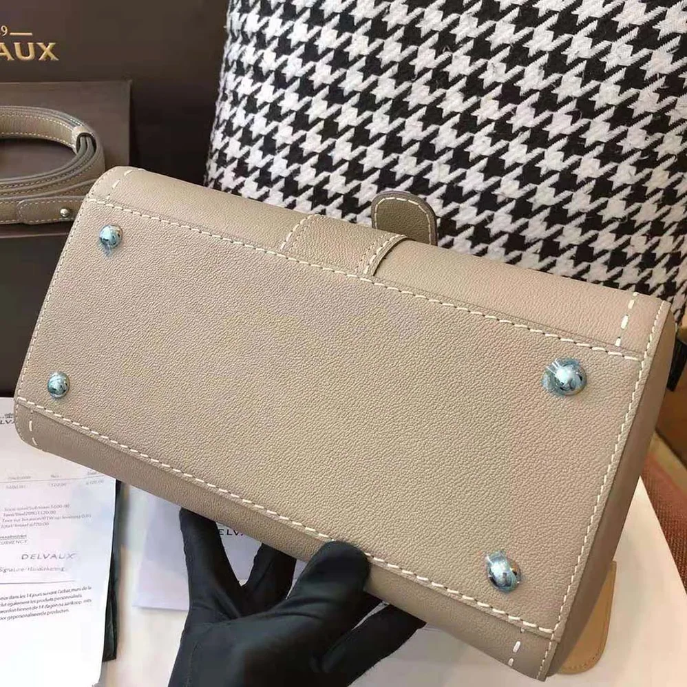 Delvaux Brillant MM Surpique in Rodeo Calf for Women in Brown Delvaux Brillant MM Surpique in Rodeo Calf for Women in Brown