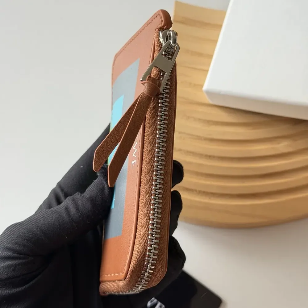 Loewe Coin Cardholder in Nappa Calfskin for Unisex in Brown Loewe Coin Cardholder in Nappa Calfskin for Unisex in Brown