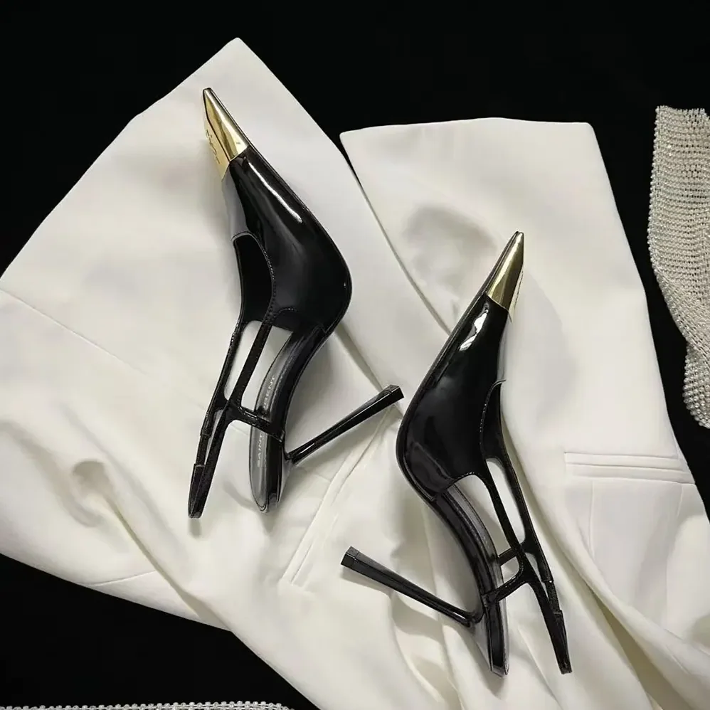 Saint Laurent YSL Jeanne Slingback Pumps In Smooth Leather for Women in Black