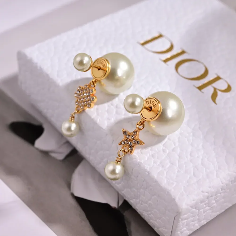 Dior Tribales Earrings Gold-Finish Metal with White Resin Pearls for Women Dior Tribales Earrings Gold-Finish Metal with White Resin Pearls for Women