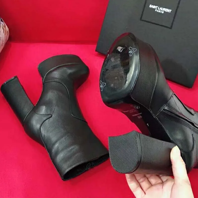 Saint Laurent YSL Shoes Billy Platform Bootie in Leather 13cm Heel for Women in Black Saint Laurent YSL Shoes Billy Platform Bootie in Leather 13cm Heel for Women in Black