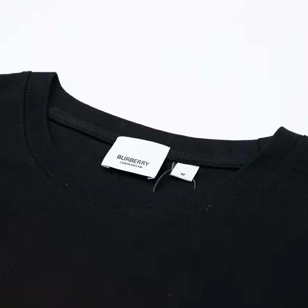 Burberry Monster Graphic Print Cotton Oversized T-shirt for Men in Black Burberry Monster Graphic Print Cotton Oversized T-shirt for Men in Black