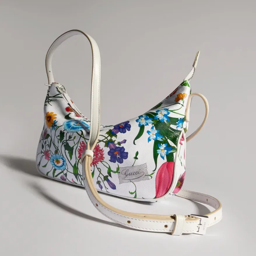 Gucci Lady Lunetta Small Shoulder Bag / White/ Multicolor Gucci Flora Coated Canvas Palladium Hardware