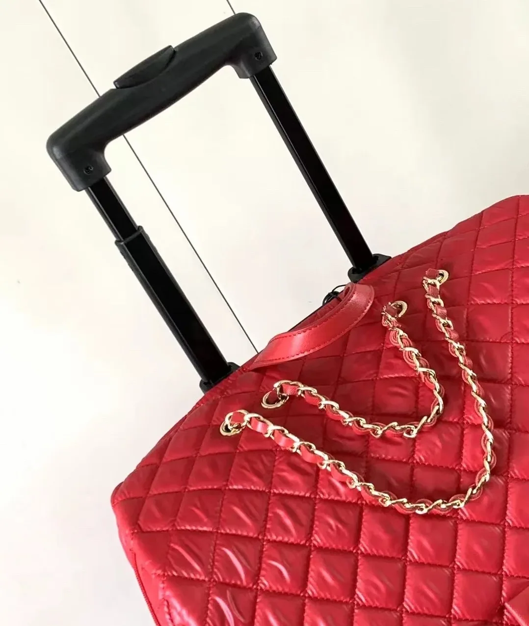 Chanel Classic Quilted Suitcase Red / Chanel Classic Quilted Suitcase Red /