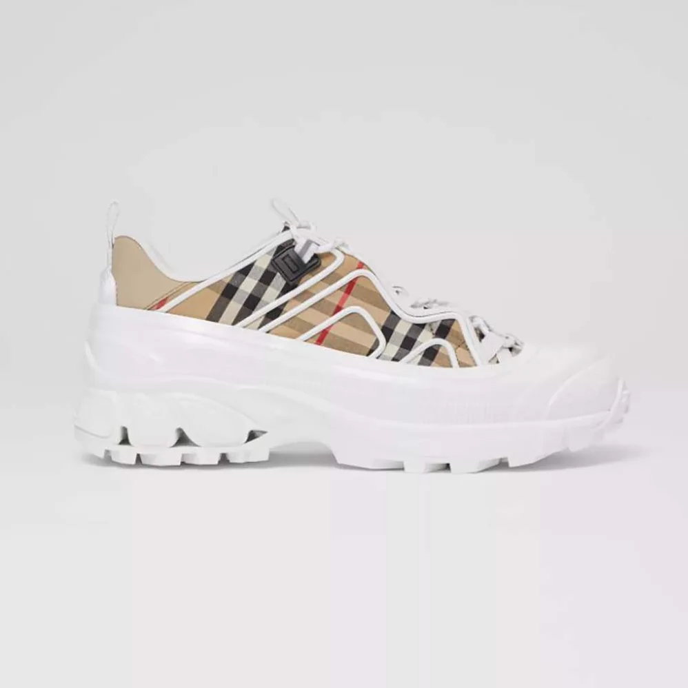 Burberry Vintage Check Cotton and Leather Arthur Sneakers for Women in White Burberry Vintage Check Cotton and Leather Arthur Sneakers for Women in White