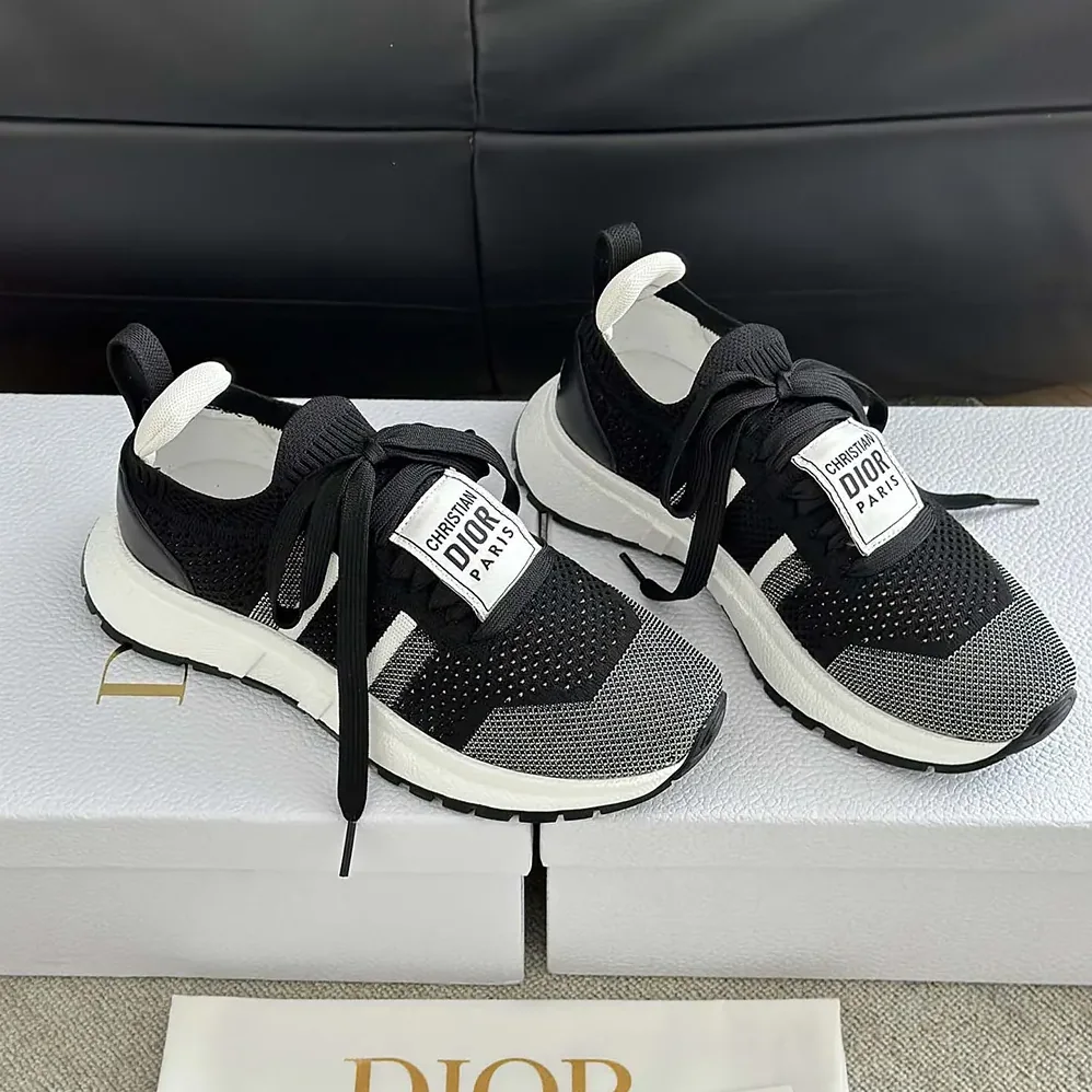 Dior Run'n'Dior Sneaker Black and White Technical Mesh for Unisex Dior Run'n'Dior Sneaker Black and White Technical Mesh for Unisex