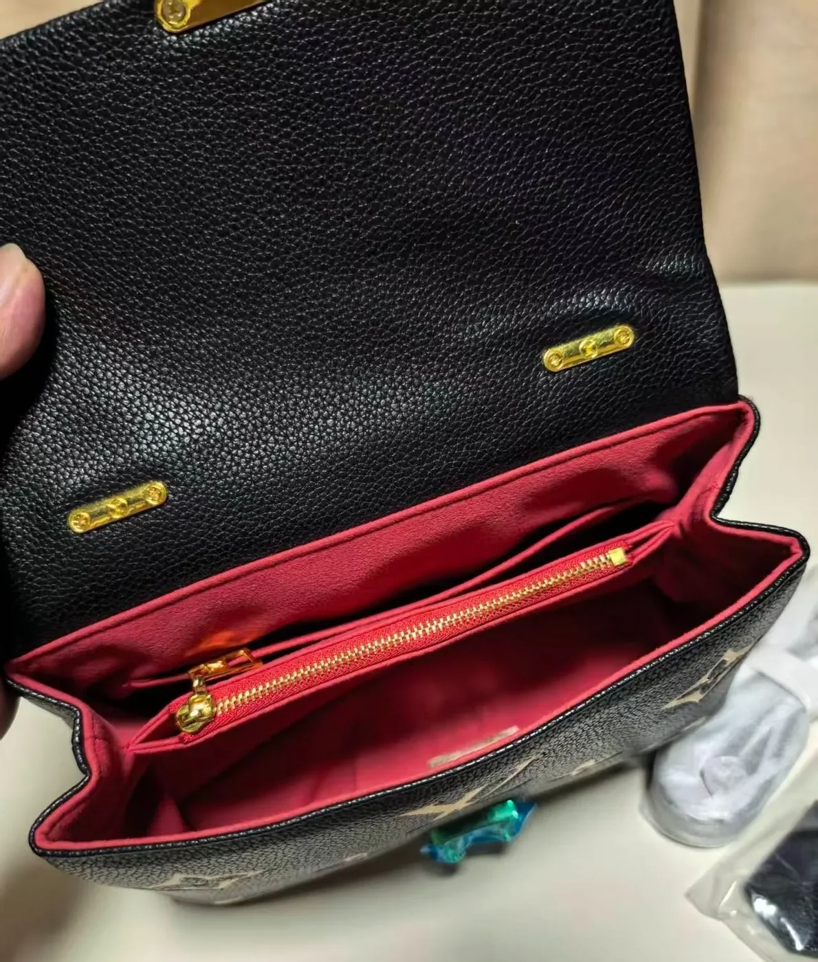 Louis Vuitton Madeleine BB Bag - 9.4 Inches/ Louis Vuitton Madeleine BB Bag - 9.4 Inches/