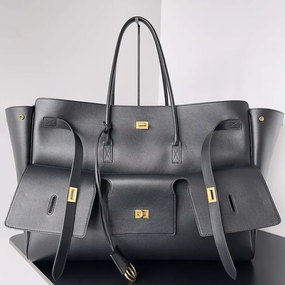 Balenciaga Bel Air XL Carry All Bag in Black Smooth Calfskin for Women in Gold Balenciaga Bel Air XL Carry All Bag in Black Smooth Calfskin for Women in Gold