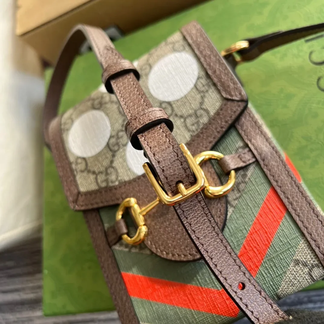 Gucci Horsebit 1955 Mini Bag / Beige/ Ebony GG Supreme Canvas With Geometric Print Gucci Horsebit 1955 Mini Bag / Beige/ Ebony GG Supreme Canvas With Geometric Print