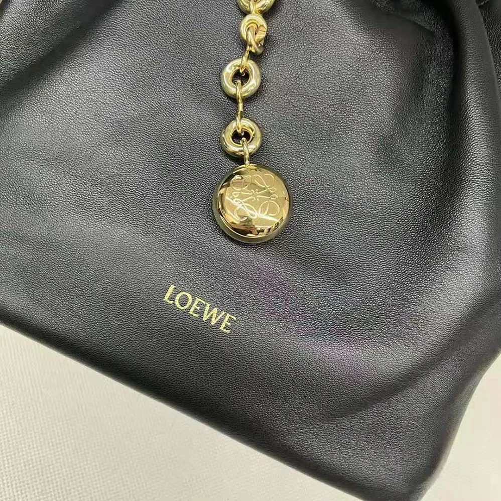 Loewe Small Squeeze Bag in Nappa Lambskin for Women in Black