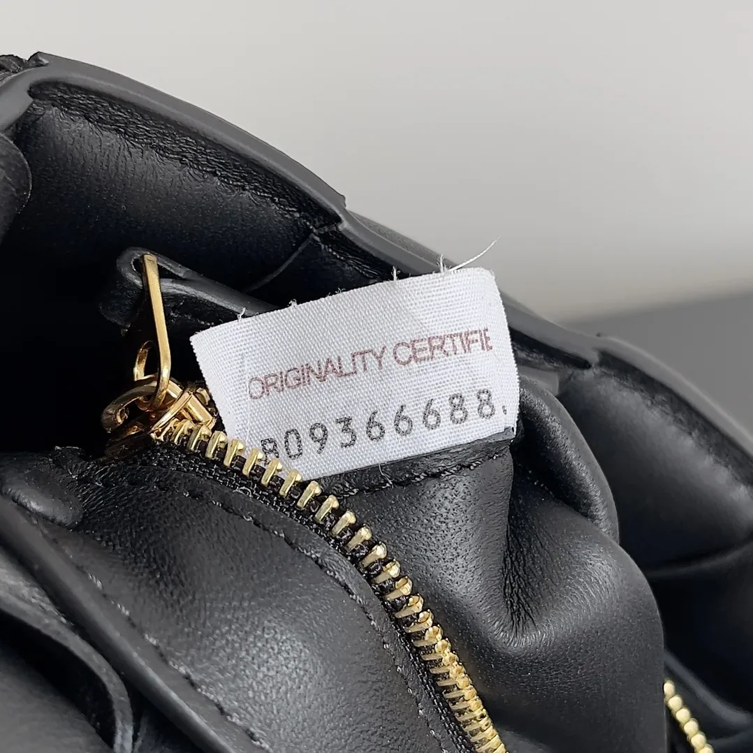 Bottega Veneta Small Padded Cassette Black Bottega Veneta Small Padded Cassette Black