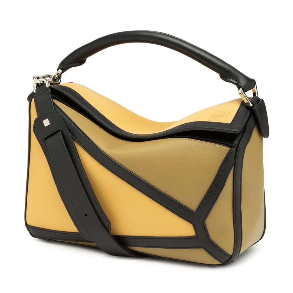 Loewe Puzzle Graphic Bag Cereal for Women in Leaf in Classic Calf