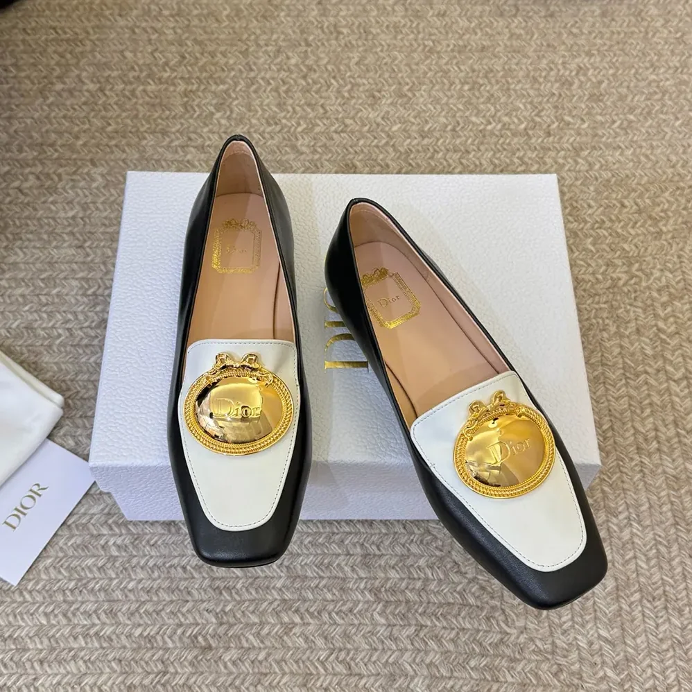 Dior Médaillon Loafer Black and White Lambskin for Women Dior Médaillon Loafer Black and White Lambskin for Women