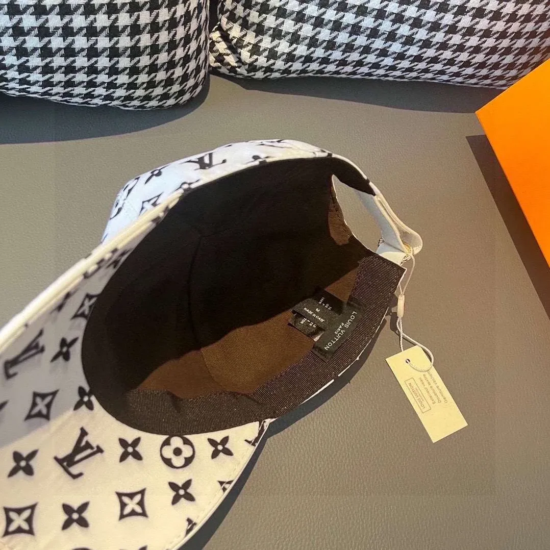 Louis Vuitton Epi Monogram Cap White Louis Vuitton Epi Monogram Cap White