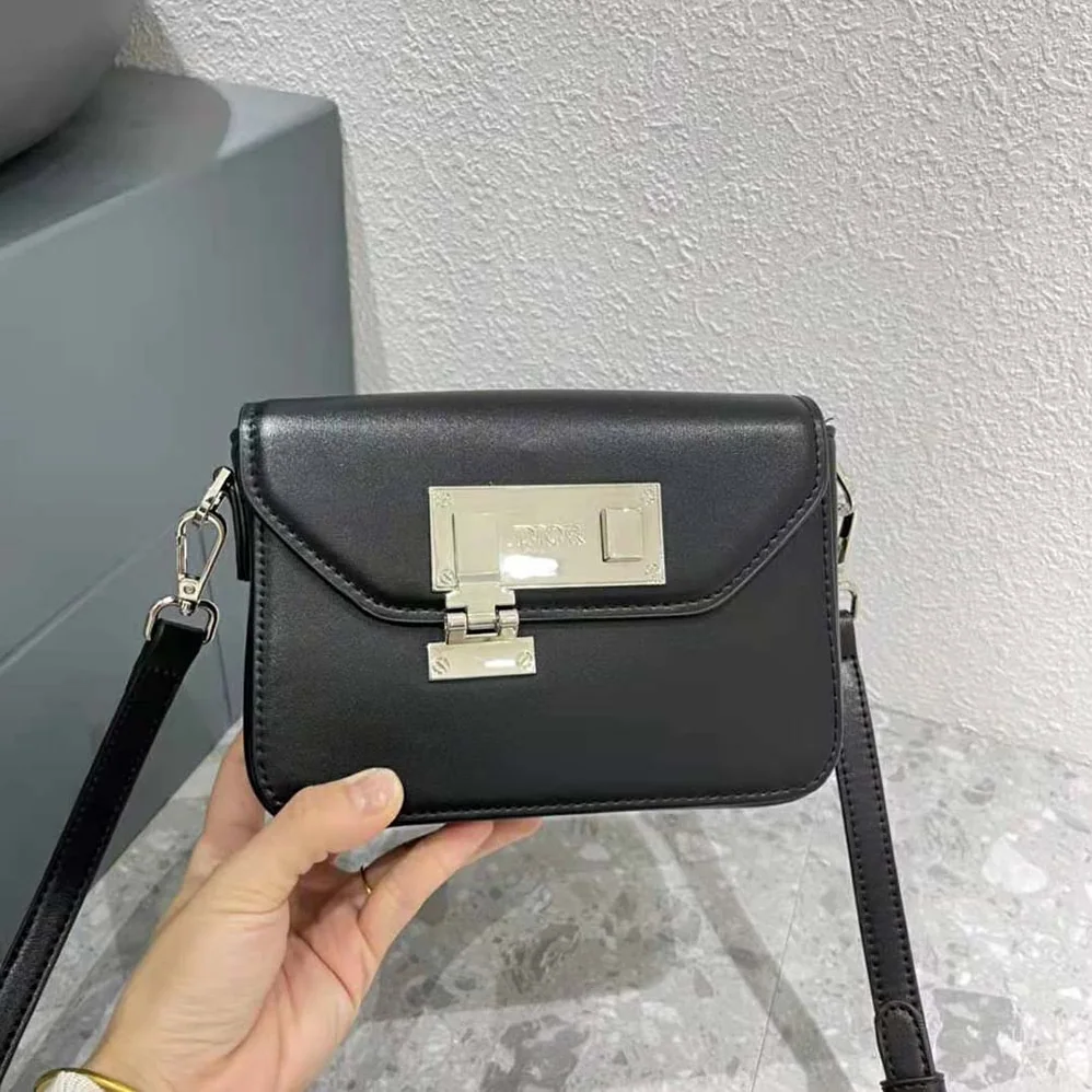 Dior Messenger Pouch Black Smooth Calfskin for Men