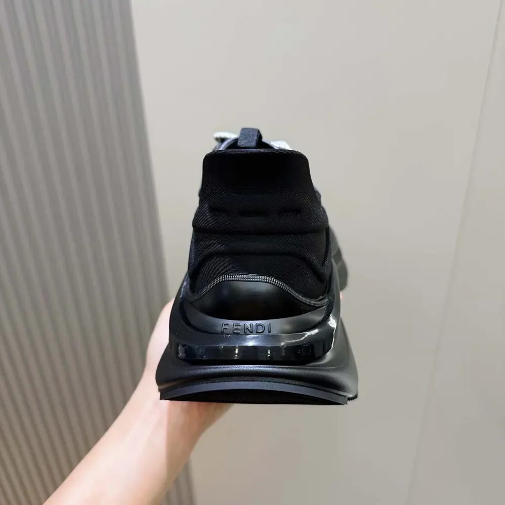 Fendi F-Light Sneakers Black Leather and Mesh Running Shoes for Unisex Fendi F-Light Sneakers Black Leather and Mesh Running Shoes for Unisex